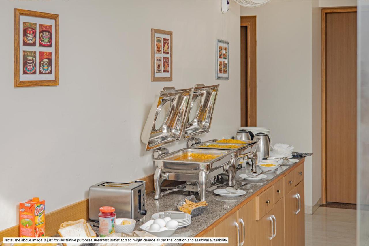 Treebo Admiral Suites New Usmanpura Aurangabad  Buitenkant foto