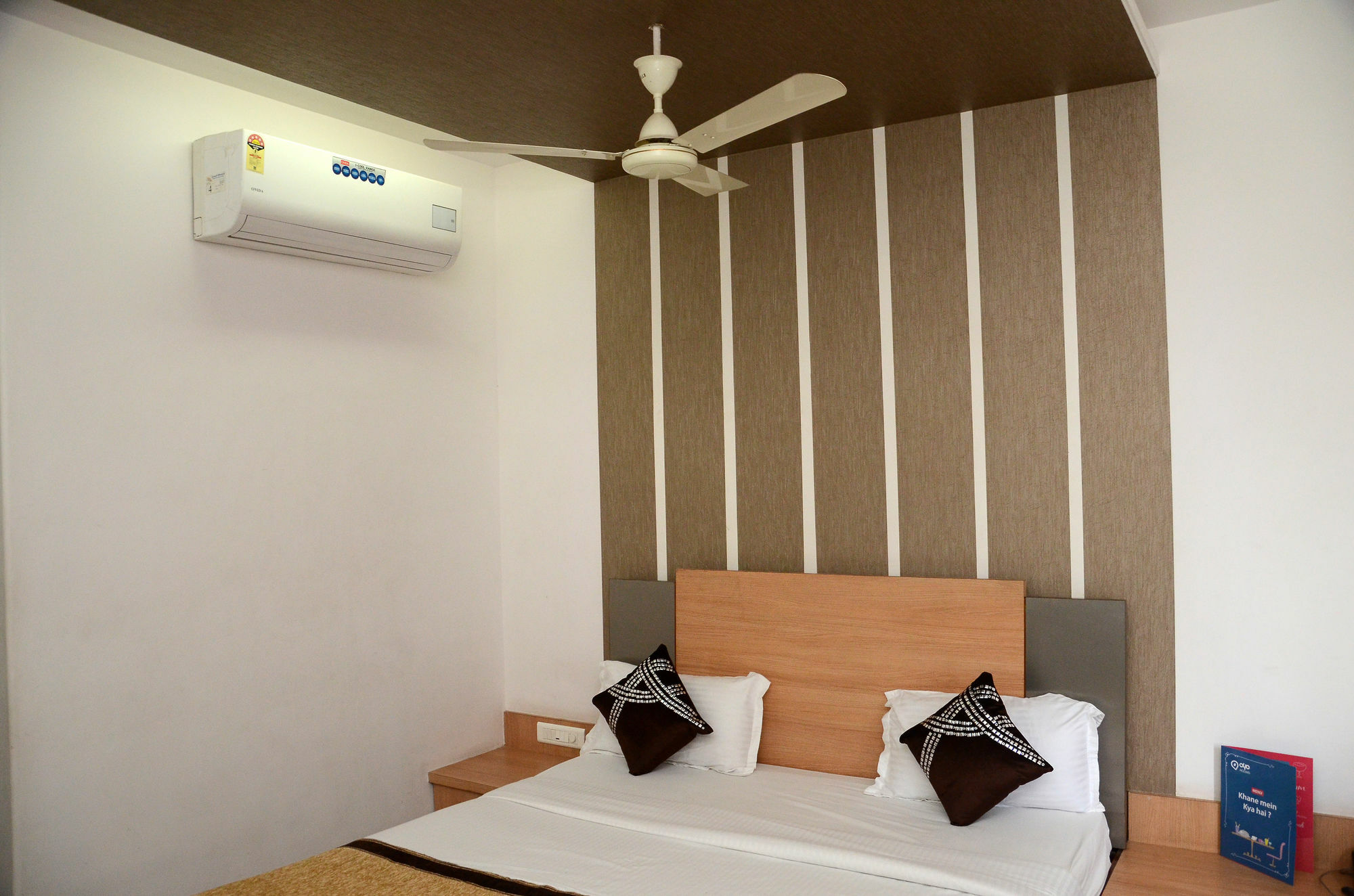 Treebo Admiral Suites New Usmanpura Aurangabad  Buitenkant foto
